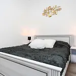 Black Lion Kingdom Apartamento