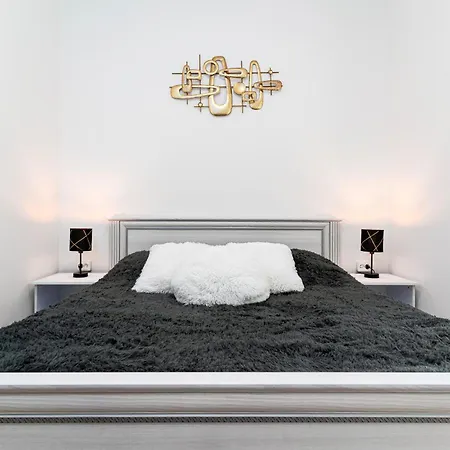 Black Lion Kingdom Apartment Prag