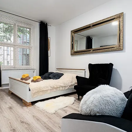 アパート Black Lion Kingdom